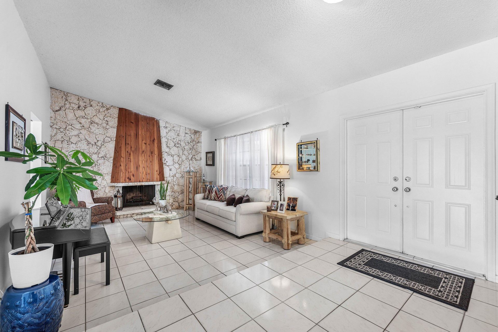1217 NW 111th Way, Coral Springs, FL 33071 Photo