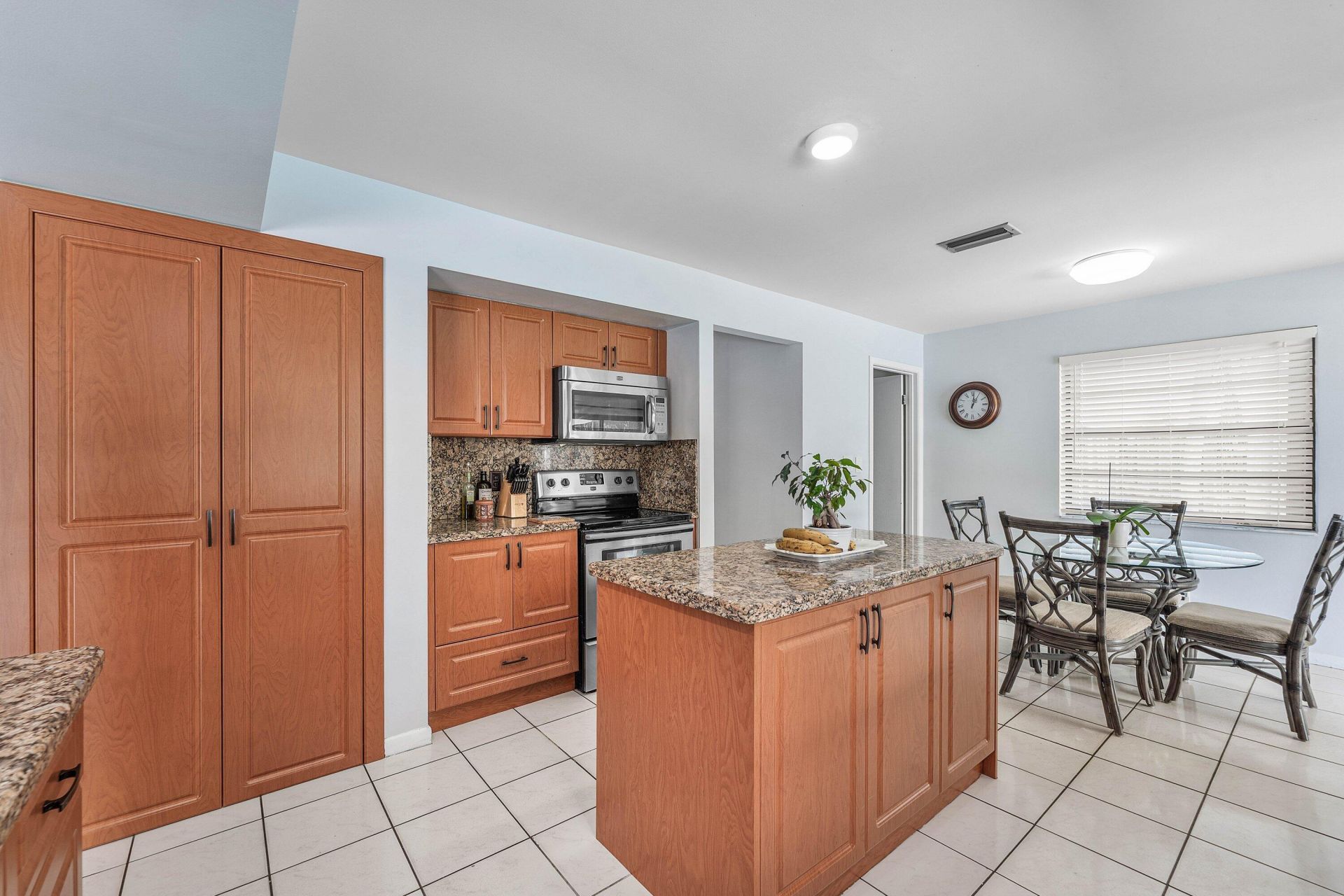 1217 NW 111th Way, Coral Springs, FL 33071 Photo