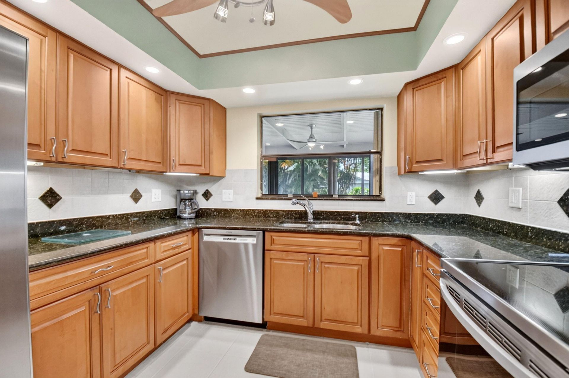 5791 Lakeview Mews Place, Boynton Beach, FL 33437 Photo