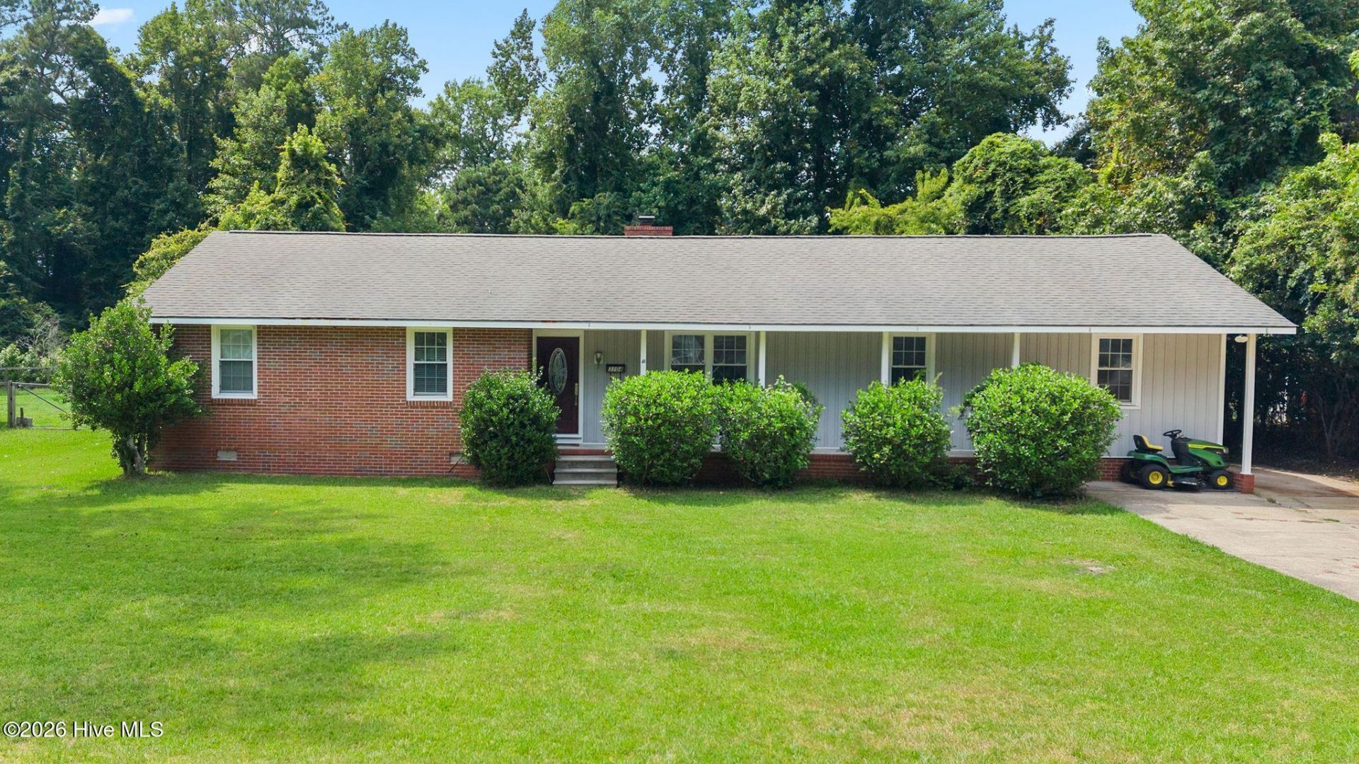 3104 Northwoods Drive , Jacksonville, NC 28540 Main Photo