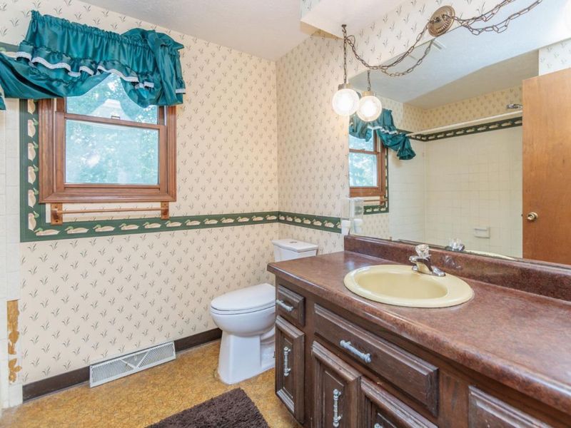 711 Arlington Drive, Vermilion, OH 44089 Photo 32
