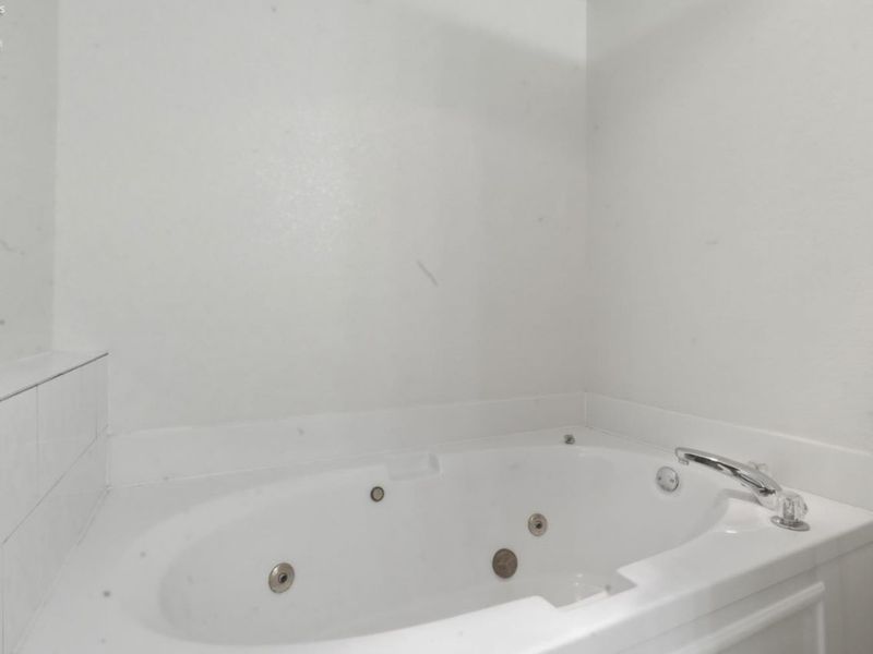 6387 Teal Bend, Oak Harbor, OH 43449 Photo 10