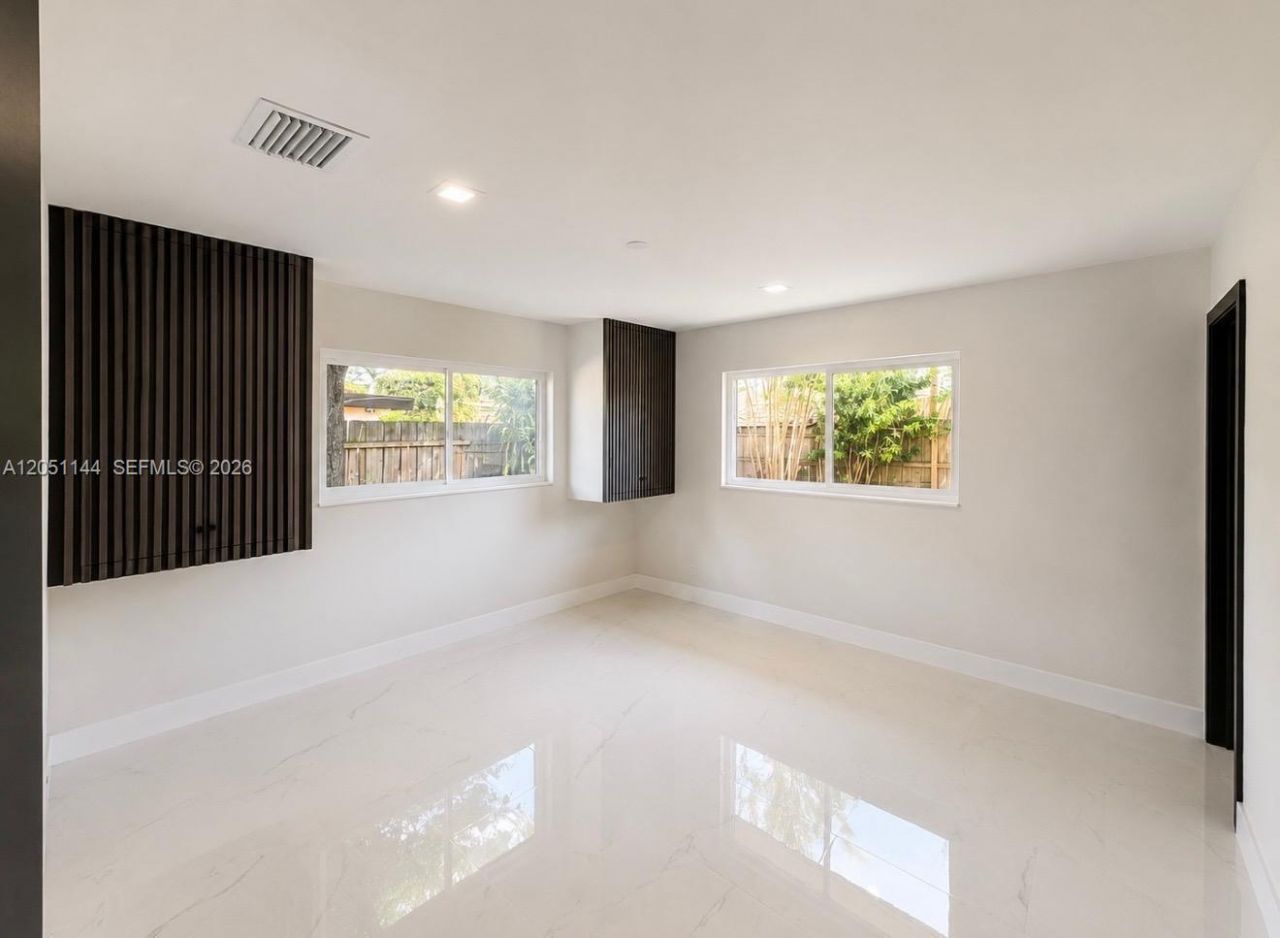 3430 SW 17th St , Fort Lauderdale, FL 33312 Photo