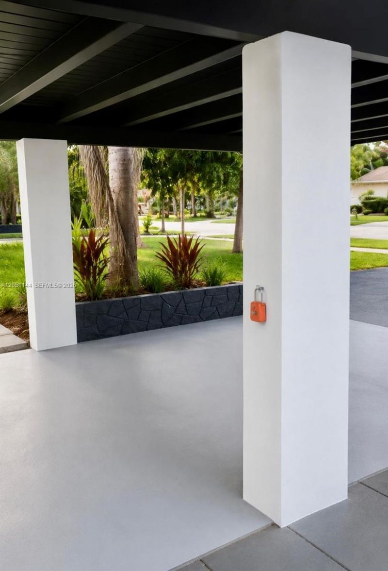 3430 SW 17th St , Fort Lauderdale, FL 33312 Photo