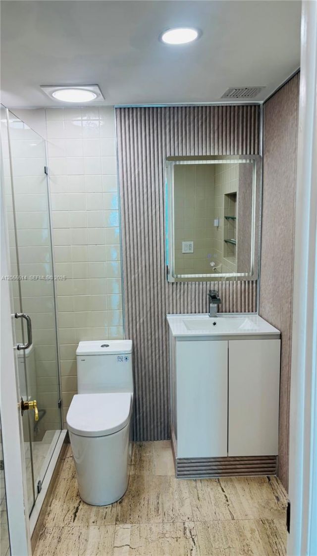 2451 Brickell Ave , Unit 21E, Miami, FL 33129 Photo