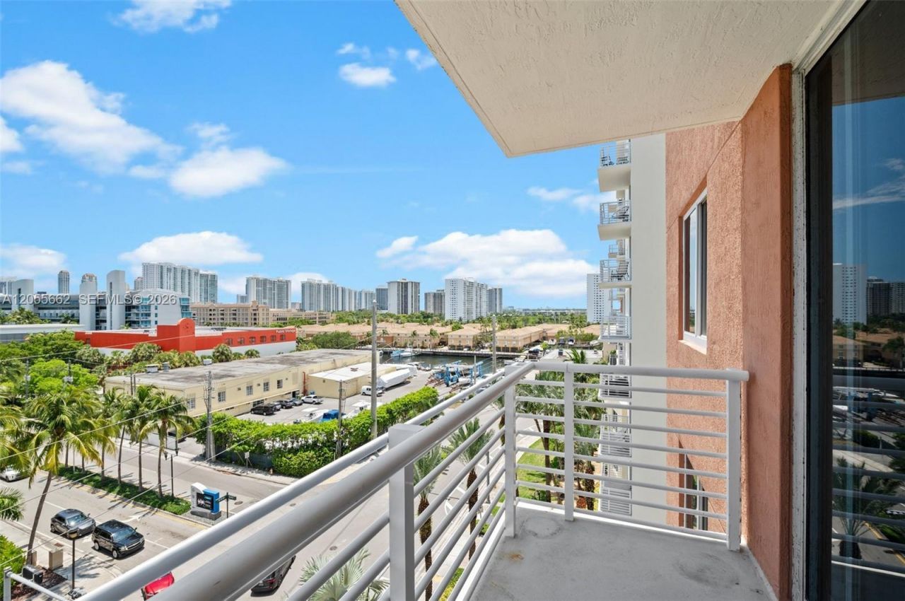 18800 NE 29th Ave , Unit 708, Aventura, FL 33180 Photo