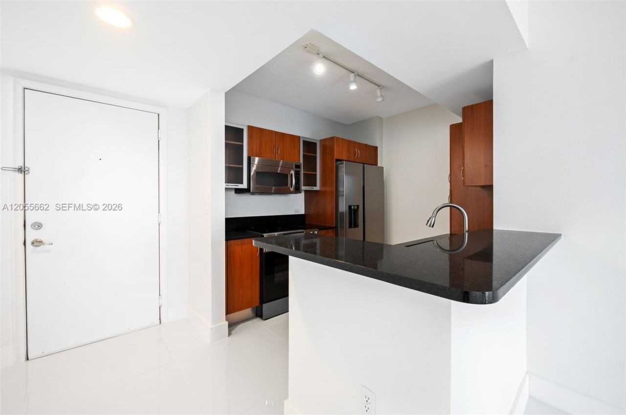 18800 NE 29th Ave , Unit 708, Aventura, FL 33180 Photo