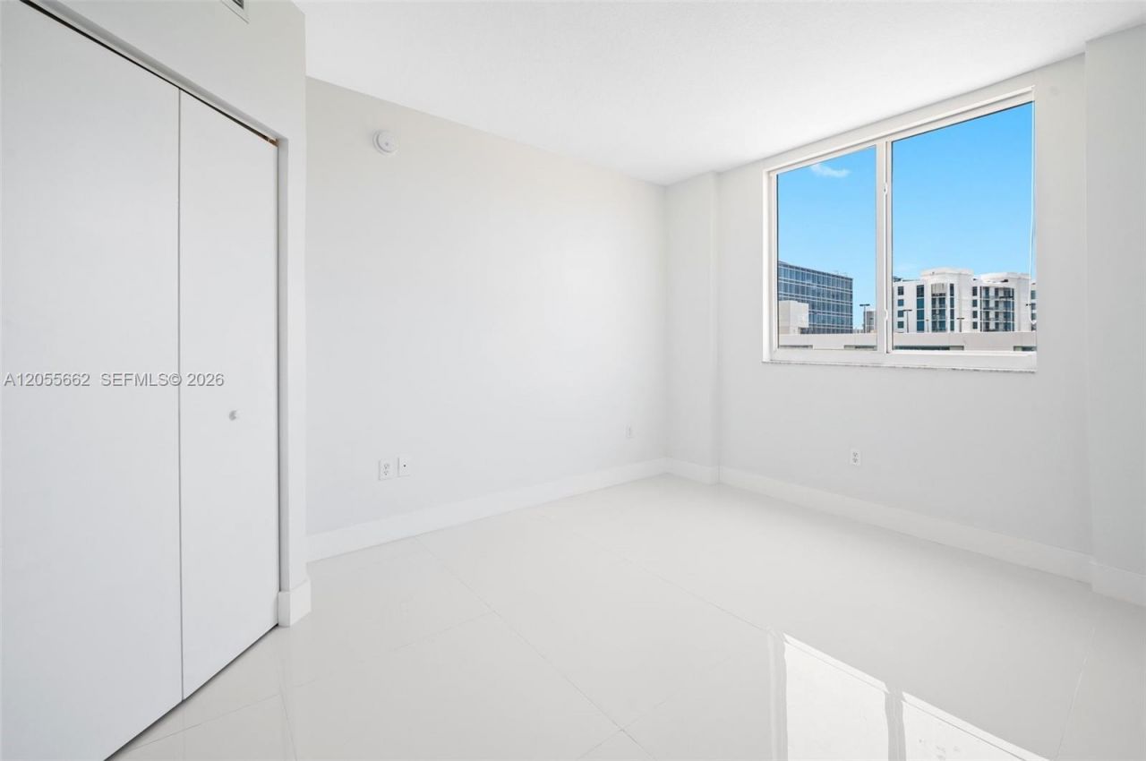 18800 NE 29th Ave , Unit 708, Aventura, FL 33180 Photo