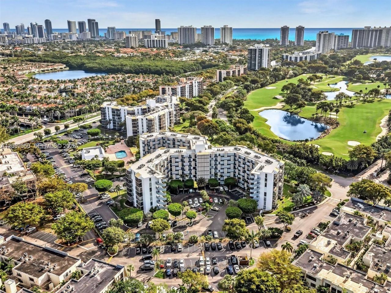 20500 W Country Club Dr , Unit 203, Aventura, FL 33180 Photo