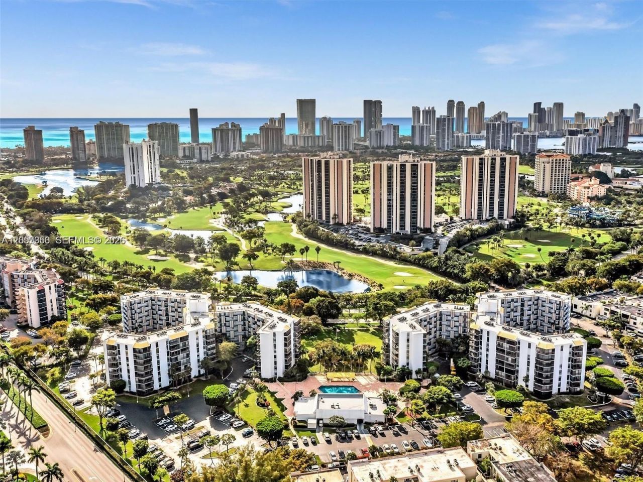 20500 W Country Club Dr , Unit 203, Aventura, FL 33180 Photo