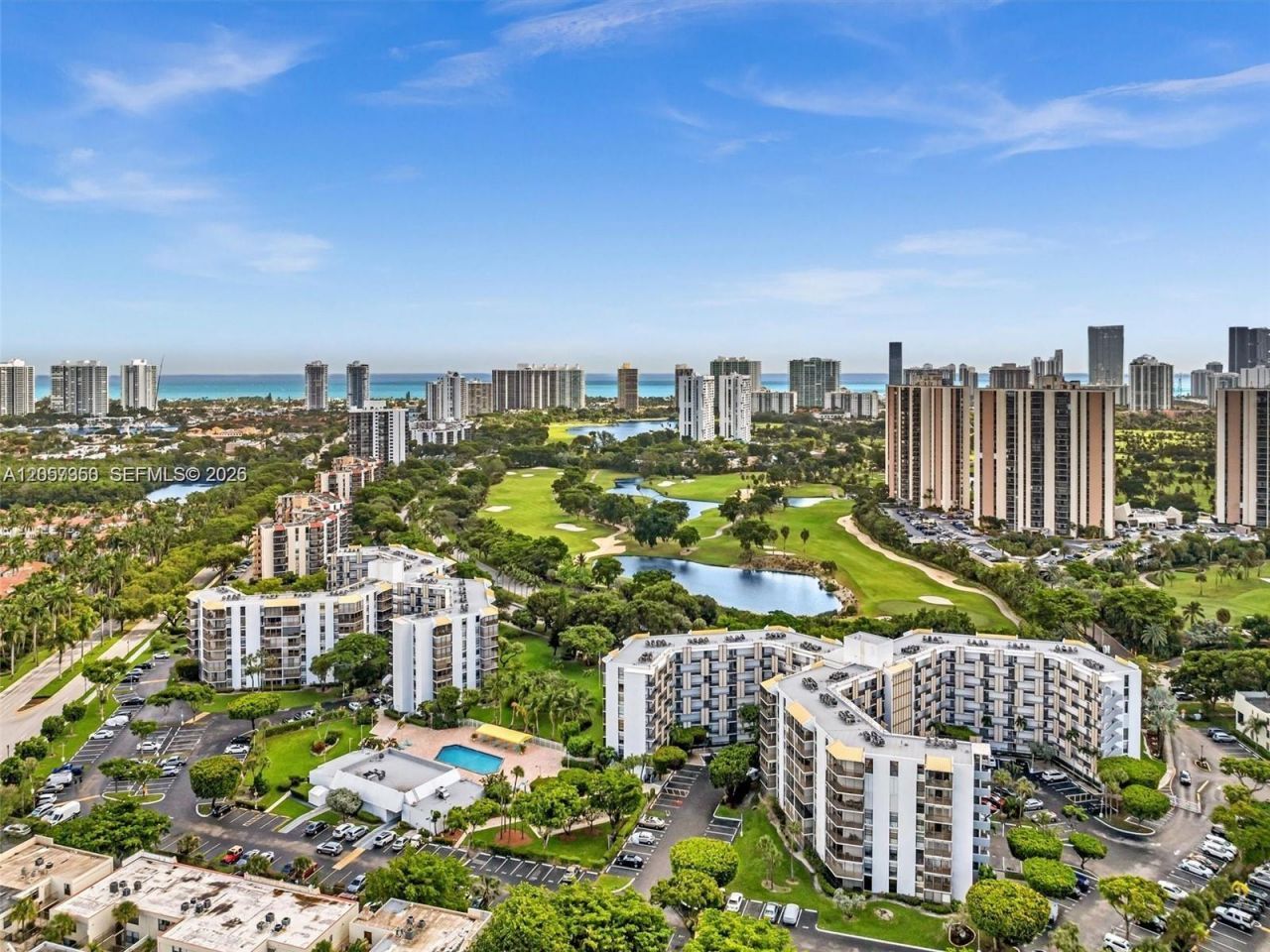 20500 W Country Club Dr , Unit 203, Aventura, FL 33180 Photo
