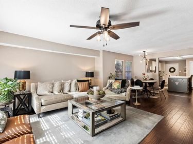 1130 S Montreal Avenue, Dallas, TX 75208