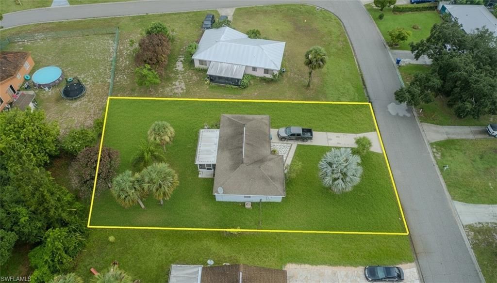 4016 E Sunflower Cir , Labelle, FL 33935 Photo