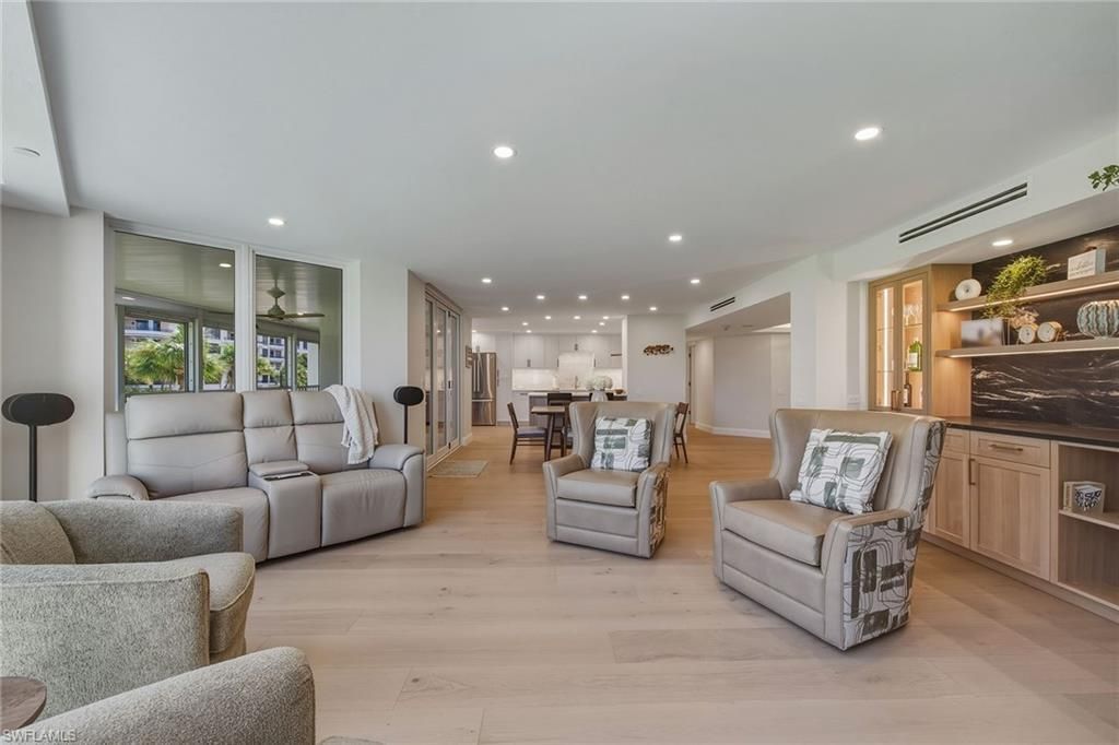 4401 Gulf Shore Blvd N, Unit B202, Naples, FL 34103 Photo