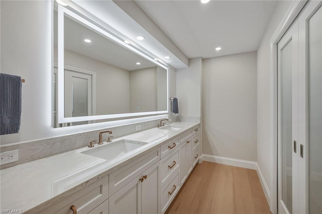 4401 Gulf Shore Blvd N, Unit B202, Naples, FL 34103 Photo
