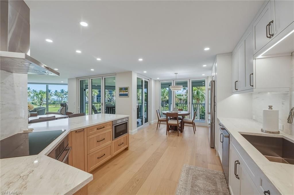 4401 Gulf Shore Blvd N, Unit B202, Naples, FL 34103 Photo