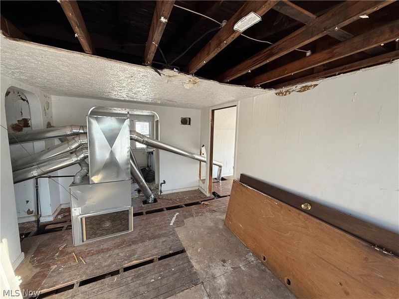 3476 E 104th Street, Cleveland, OH 44104 Photo 22