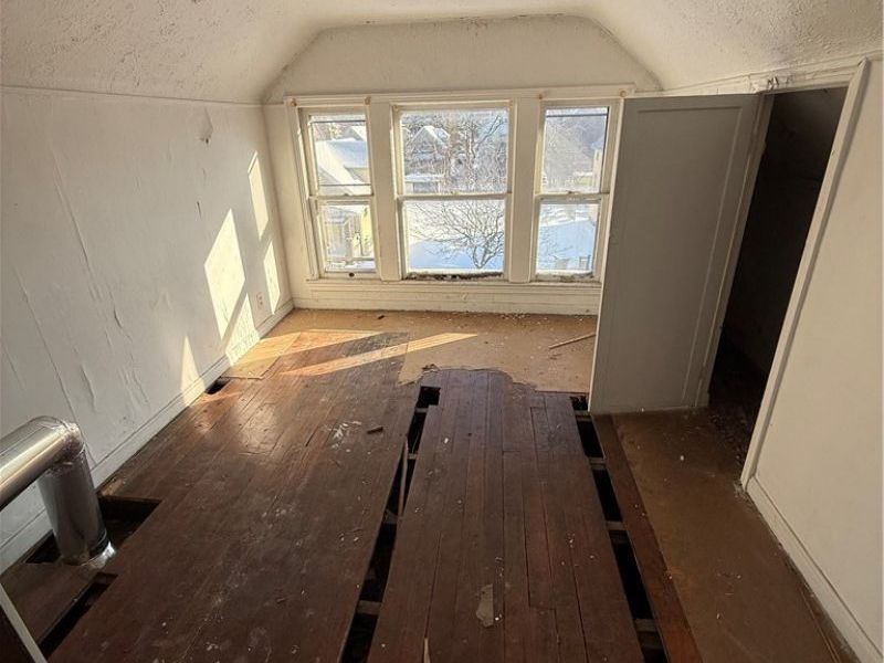 3476 E 104th Street, Cleveland, OH 44104 Photo 23