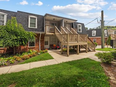333 E 4th Street, Unit A8, Frankfort, KY 40601