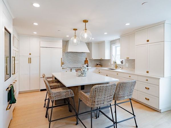 237 Bunker Hill St, Unit 237, Boston, MA 02129