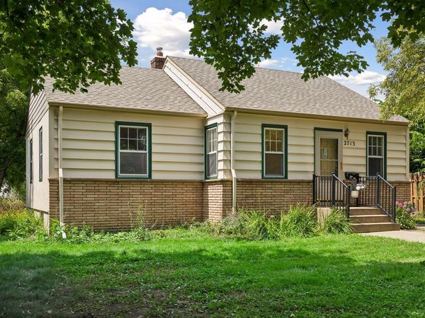 2713 Meridian Drive, Robbinsdale, MN 55422