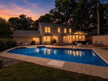 6991 Raven Court, Eden Prairie, MN 55346