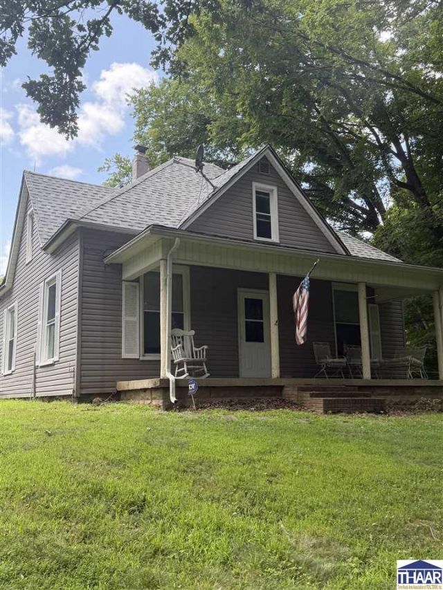 5377 S Robinson Place, West Terre Haute, IN 47885 Main Photo