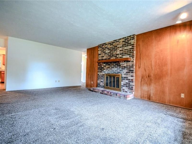 1012 E Stroop Road, Kettering, OH 45429 Photo 11