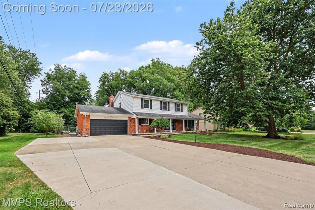 6949 Cottonwood Knoll, West Bloomfield Township, MI 48322 Main Photo