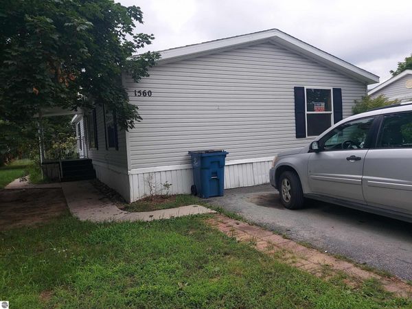 1560 Pauls Place, Traverse City, MI 49686