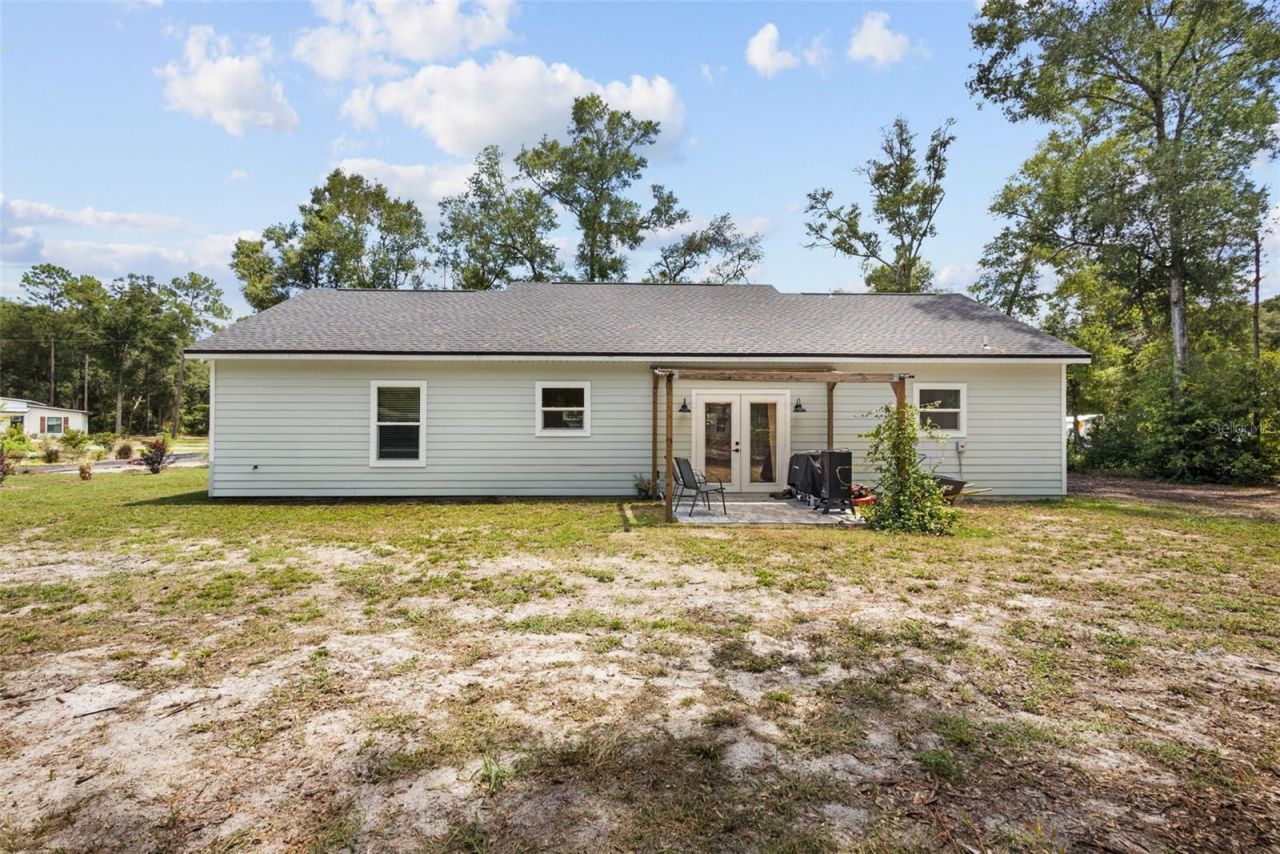 8071 NW 172nd Lane , Trenton, FL 32693 Photo