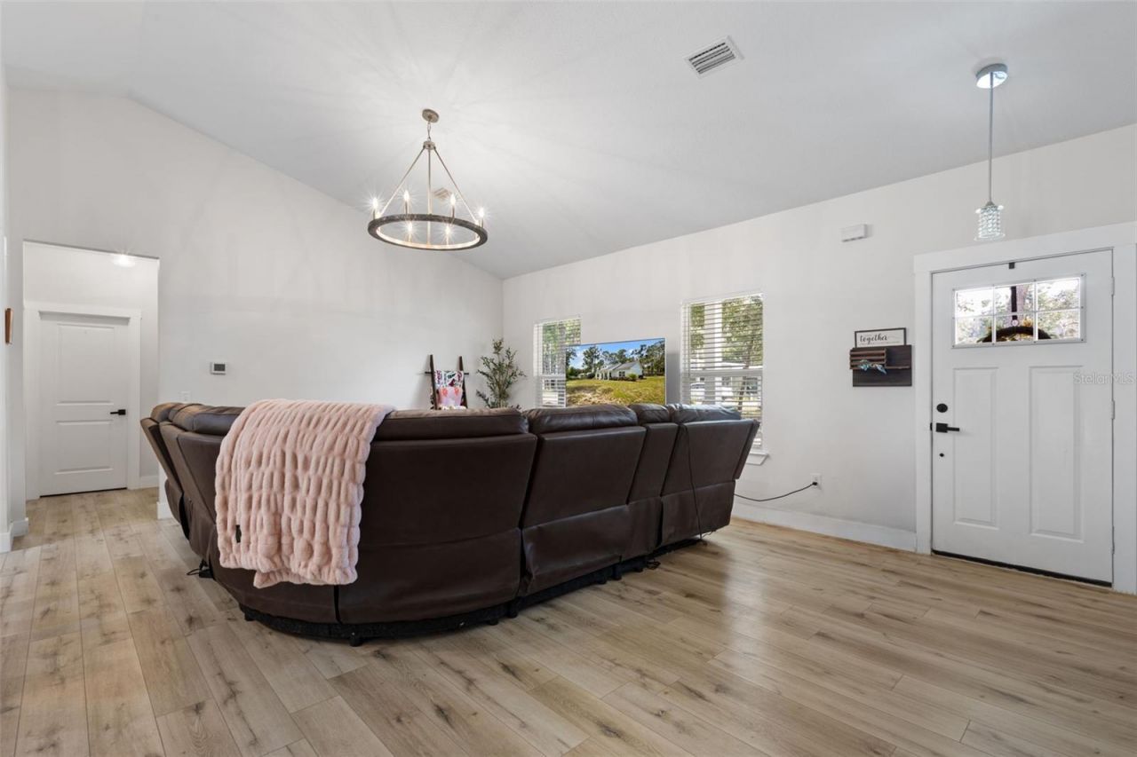 8071 NW 172nd Lane , Trenton, FL 32693 Photo