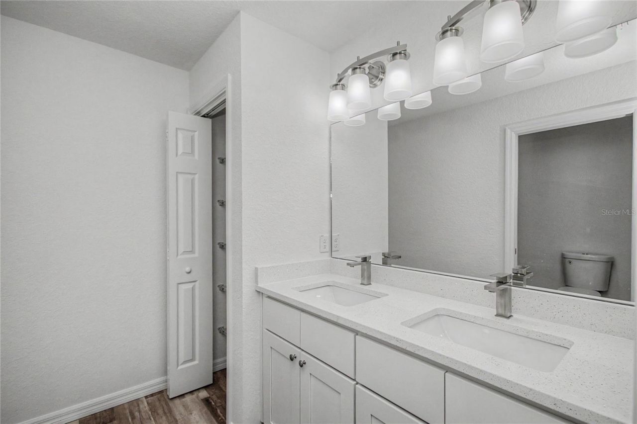 6197 NW 61st Street , Ocala, FL 34482 Photo