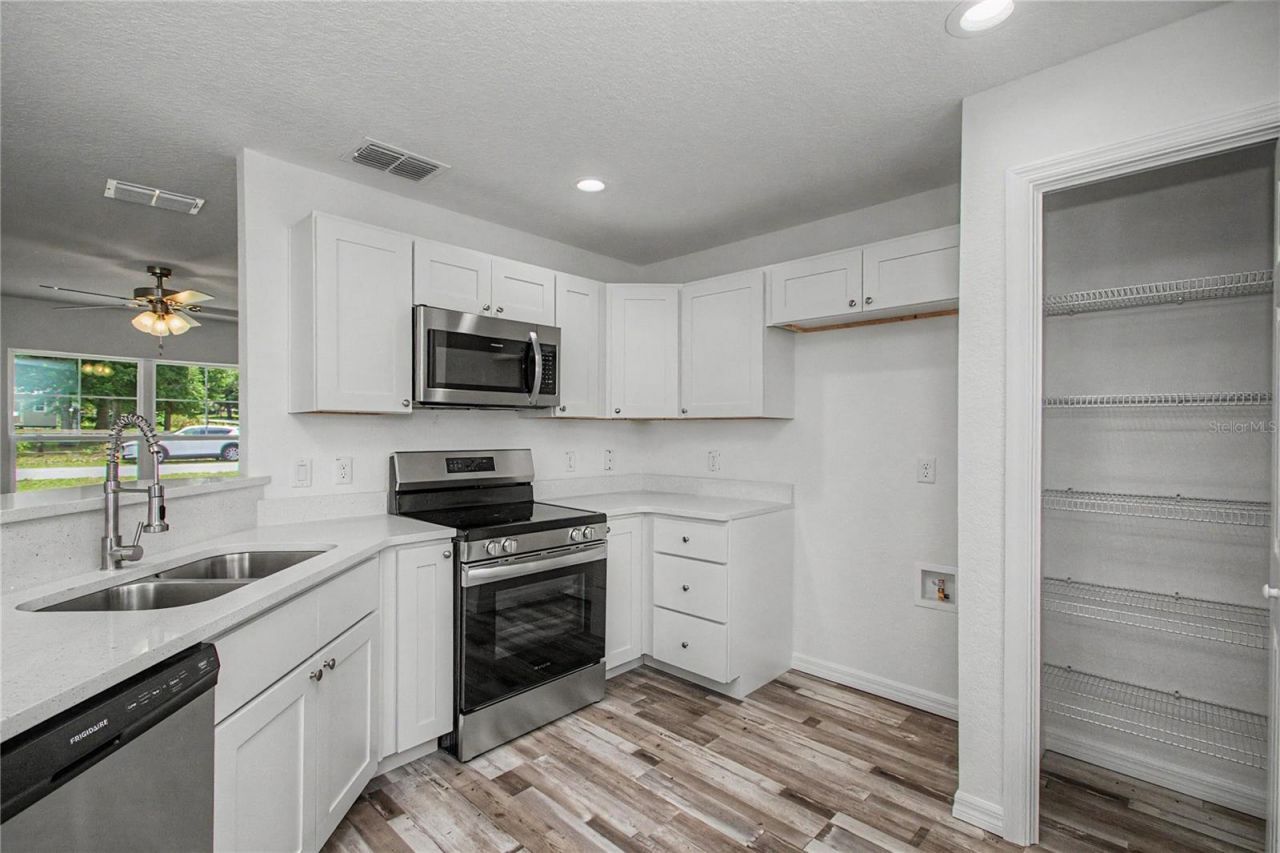 6197 NW 61st Street , Ocala, FL 34482 Photo