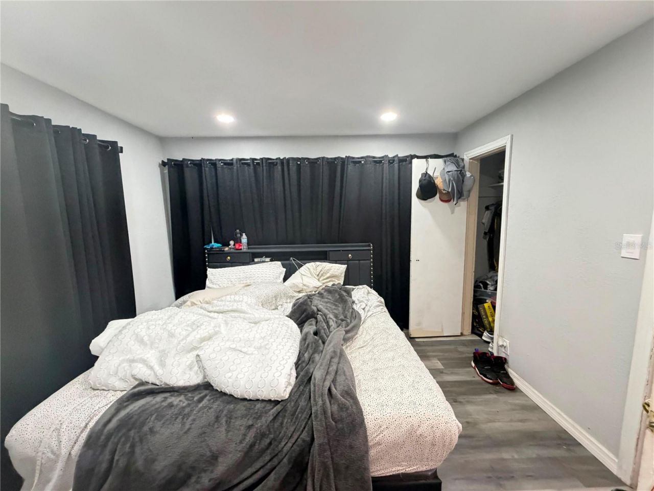1011 E 108th Avenue , Tampa, FL 33612 Photo