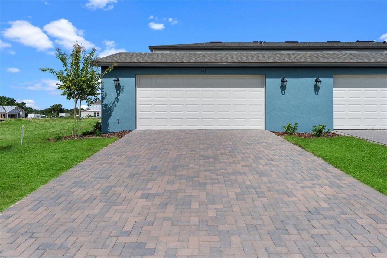 652 Emerald Grove Drive , Apopka, FL 32703 Photo