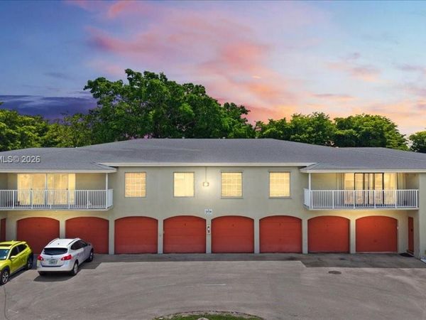 5850 NW 57th Ave , Unit 7, Tamarac, FL 33319
