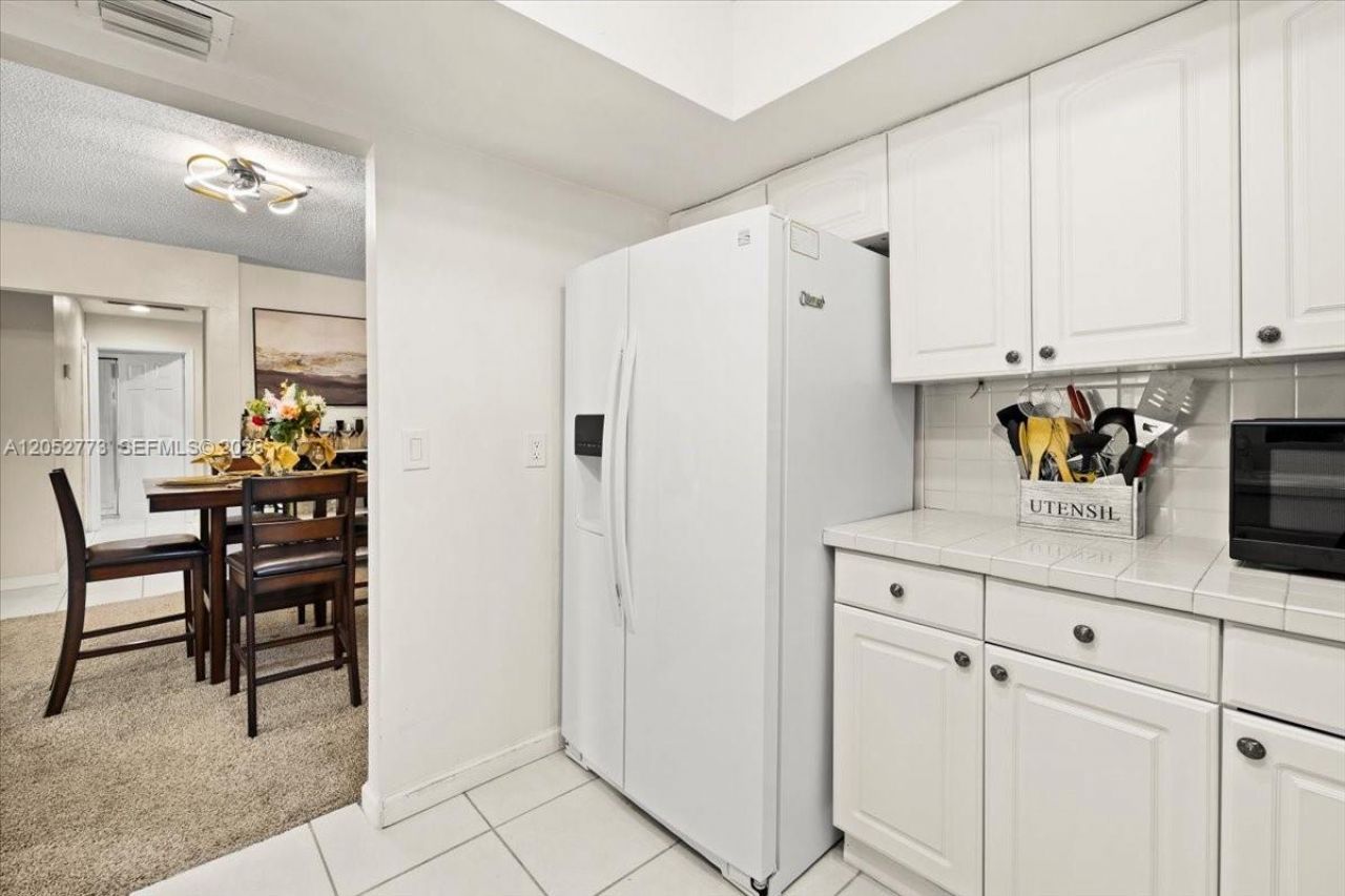 5850 NW 57th Ave , Unit 7, Tamarac, FL 33319 Photo