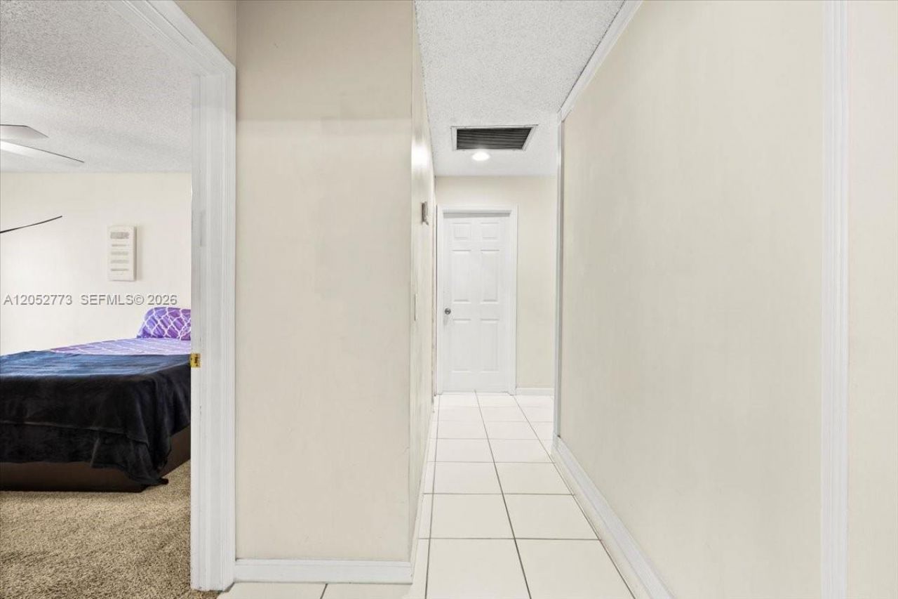 5850 NW 57th Ave , Unit 7, Tamarac, FL 33319 Photo