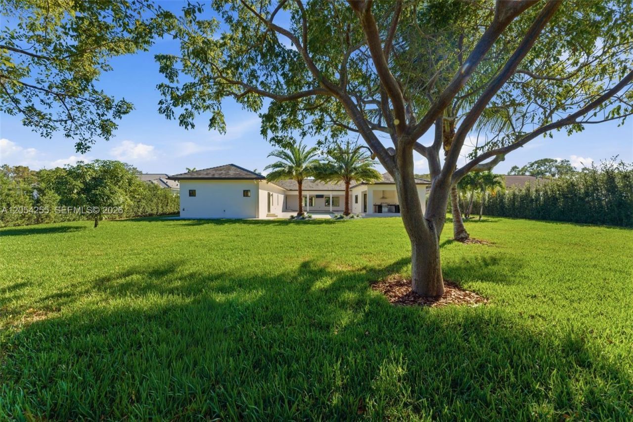 10005 SW 66th St , Miami, FL 33173 Photo