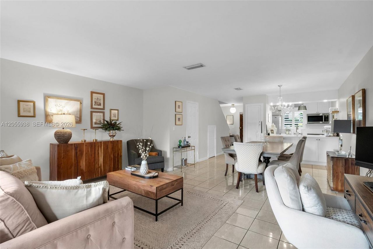 6256 SW 136th Ct , Unit 104E, Miami, FL 33183 Photo
