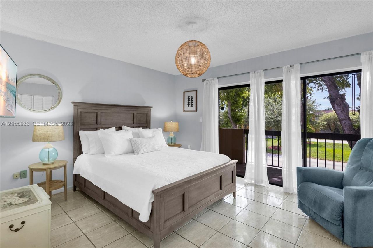 6256 SW 136th Ct , Unit 104E, Miami, FL 33183 Photo