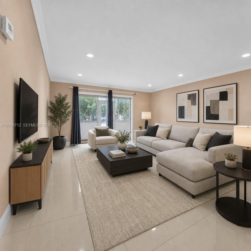 4848 NW 24th Ct , Unit 118, Lauderdale Lakes, FL 33313 Photo