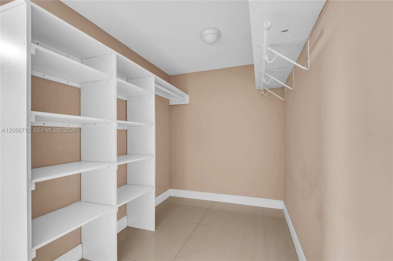 4848 NW 24th Ct , Unit 118, Lauderdale Lakes, FL 33313 Photo