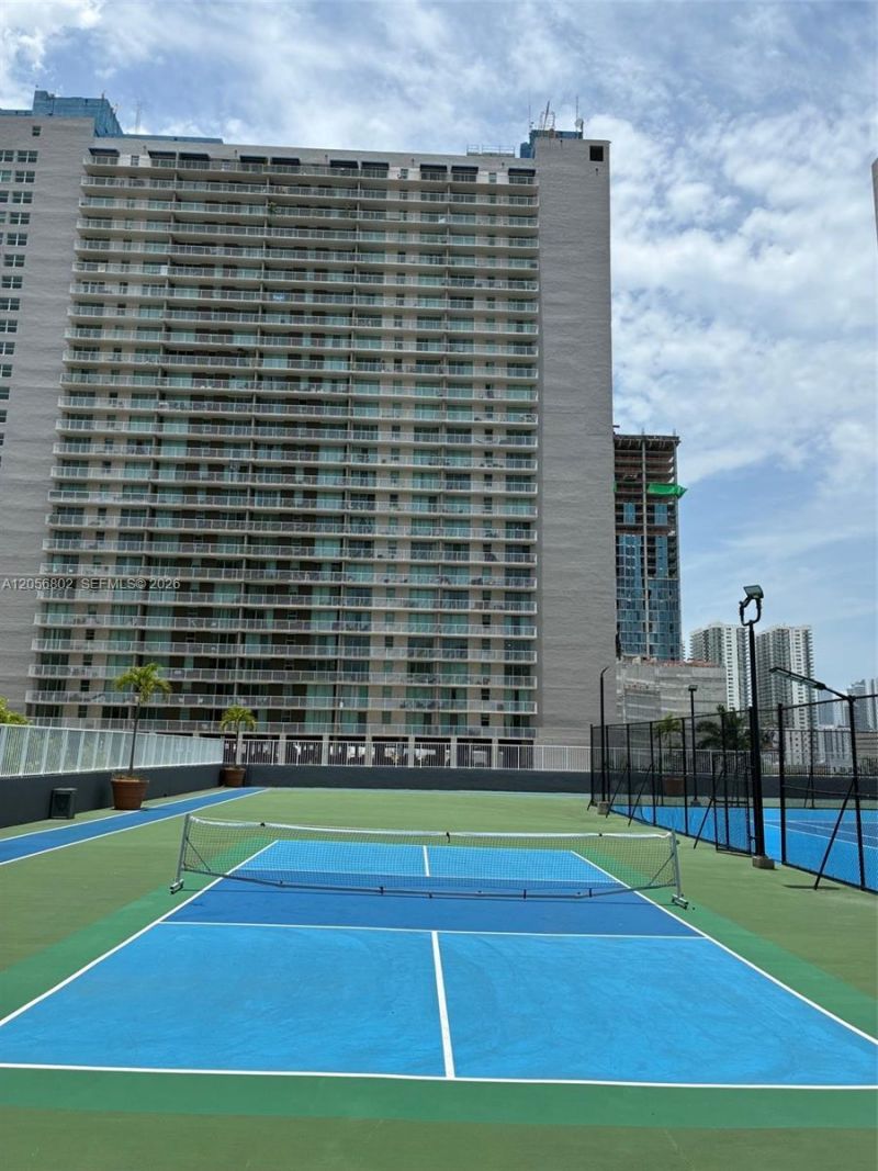 850 N Miami Ave , Unit W-406, Miami, FL 33136 Photo