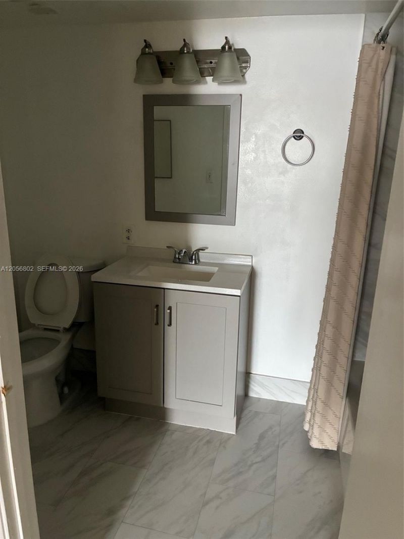850 N Miami Ave , Unit W-406, Miami, FL 33136 Photo