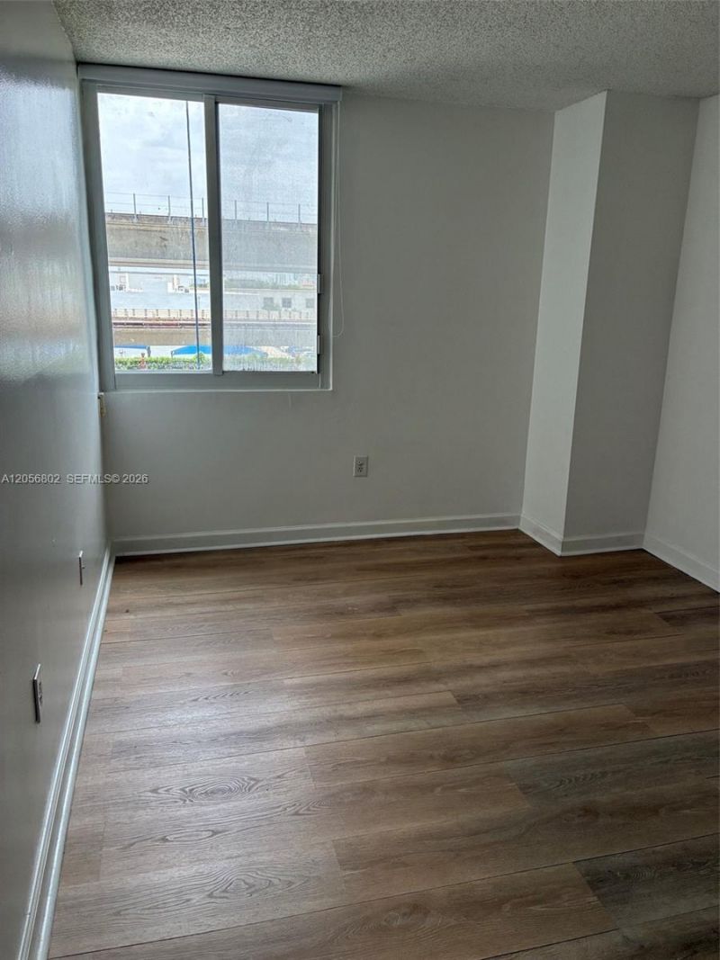 850 N Miami Ave , Unit W-406, Miami, FL 33136 Photo