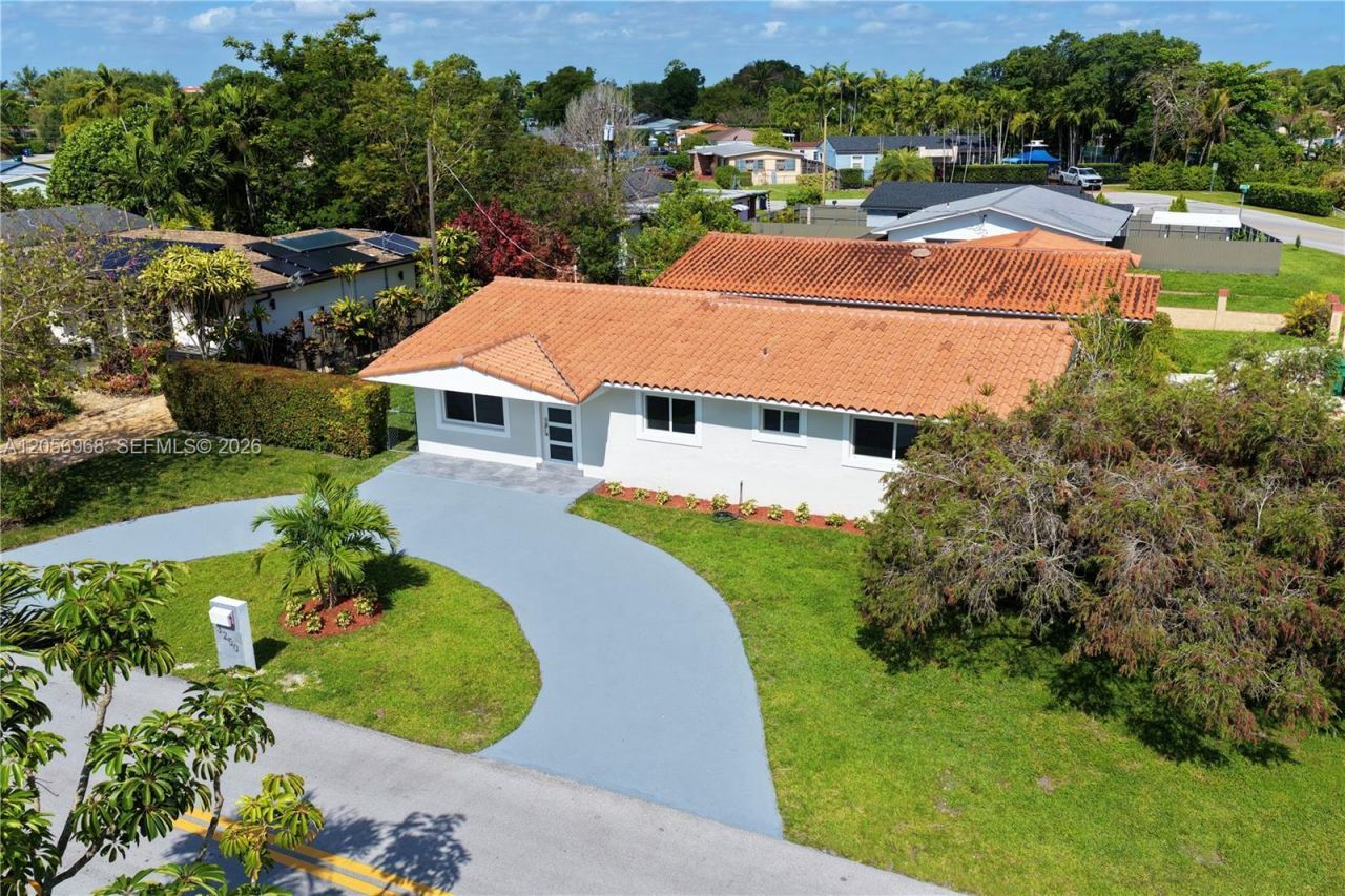 3250 SW 72 Ct , Miami, FL 33155 Photo