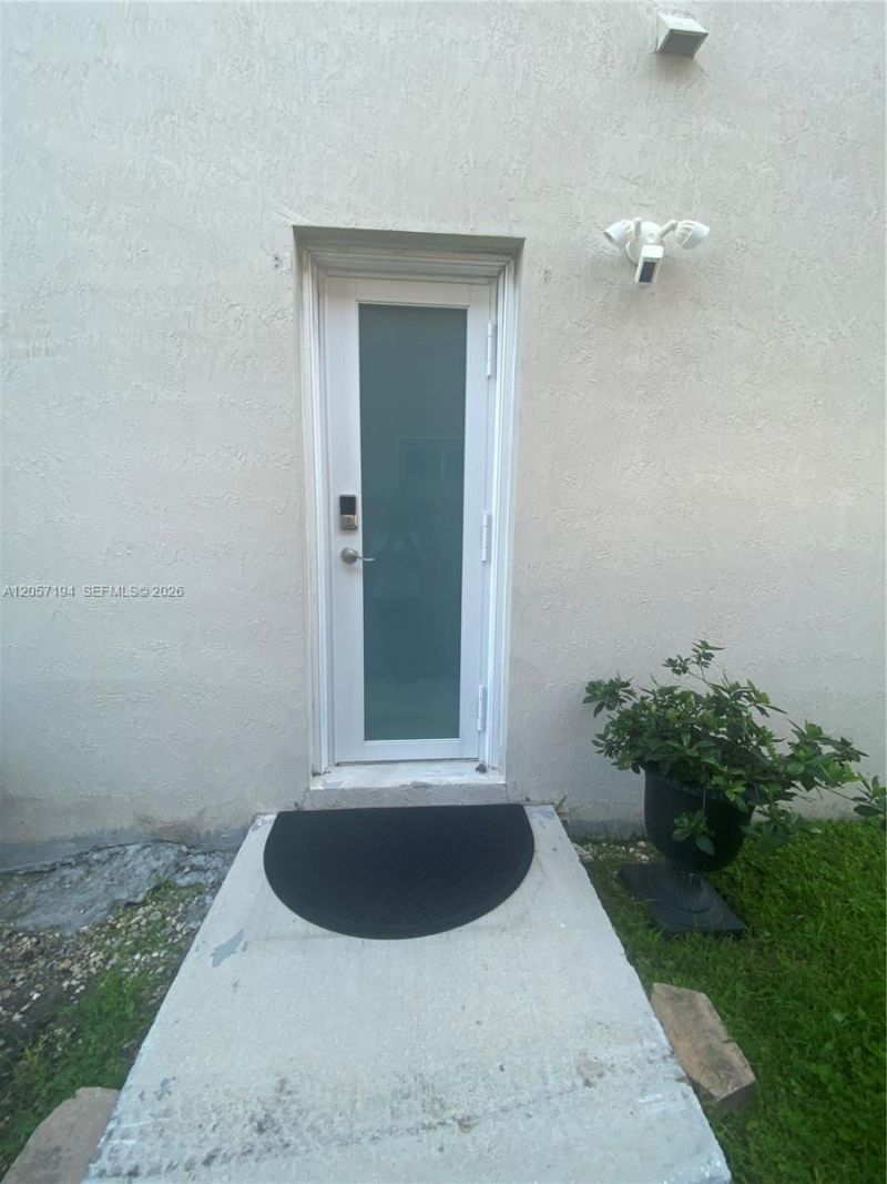 15603 SW 178th St , Unit -, Miami, FL 33187 Photo