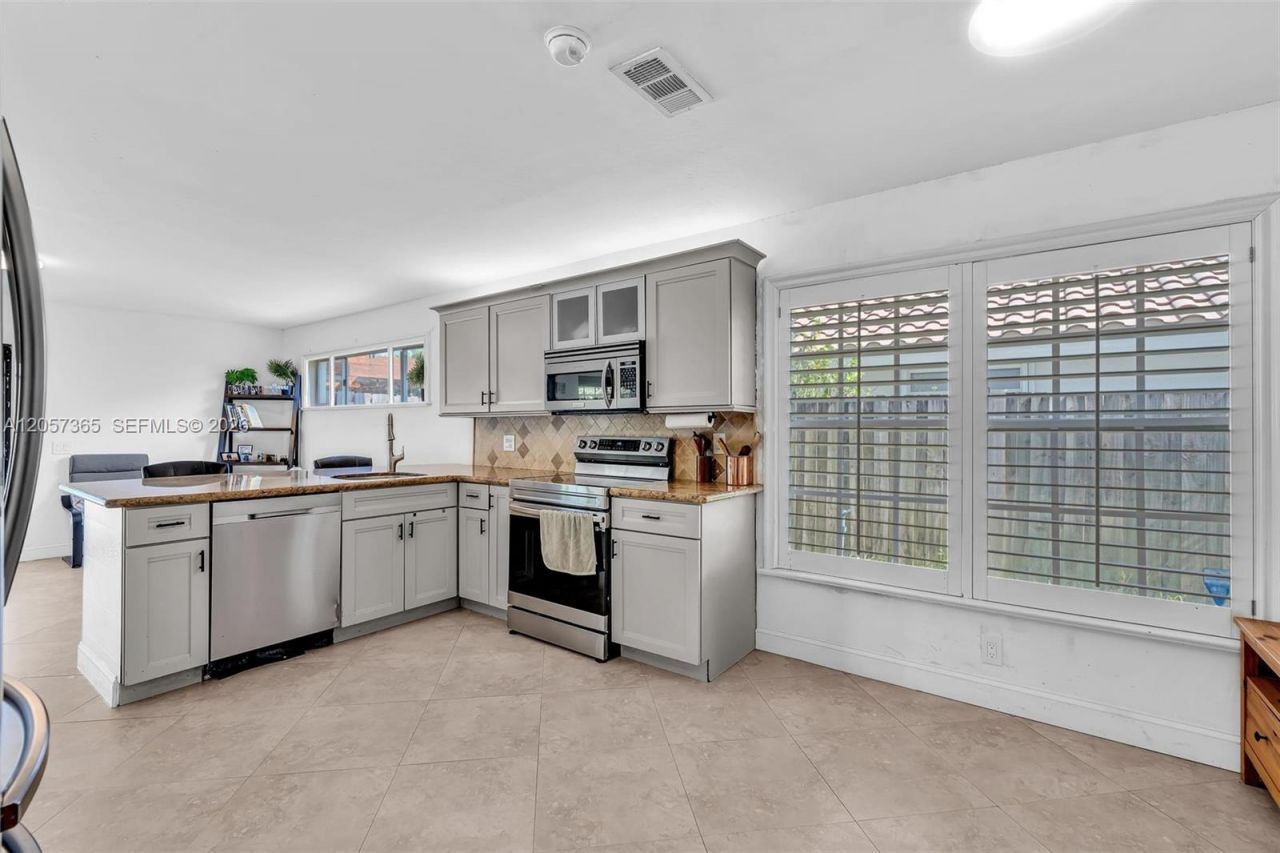 3409 Boise Way , Cooper City, FL 33026 Photo